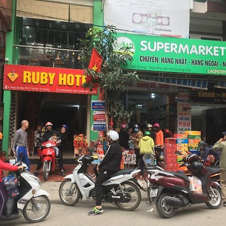 Ruby Hostel Ha Giang Extérieur photo